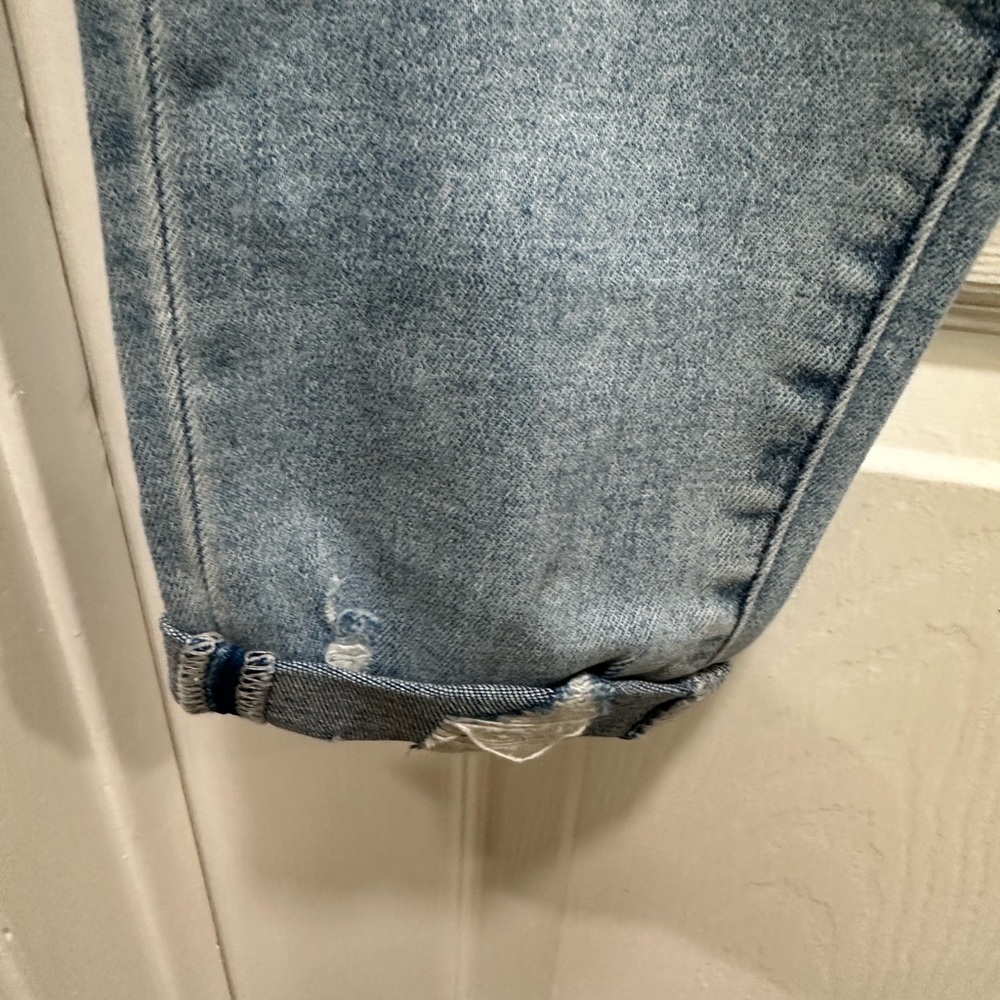 Vervet Distressed Jeans NWT - Picture 6 of 12